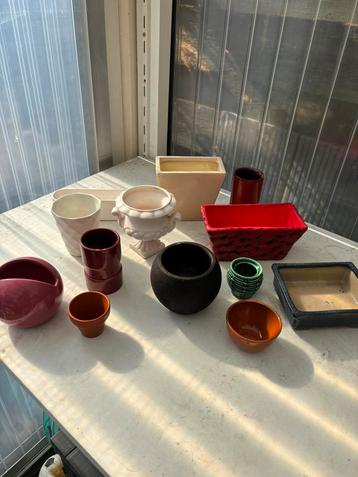 Bloempotjes / plantenpotten diverse maten – €1 per stuk beschikbaar voor biedingen