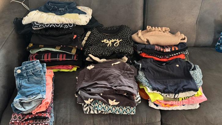 Zeer groot gevarieerd kledingpakket meisje maat 98-104, Kinderen en Baby's, Kinderkleding | Kinder-kledingpakketten, Zo goed als nieuw