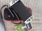 Nintendo Switch OLED + FIFA 25 + Extra's!, Ophalen, Eén computer, Zo goed als nieuw, Sport