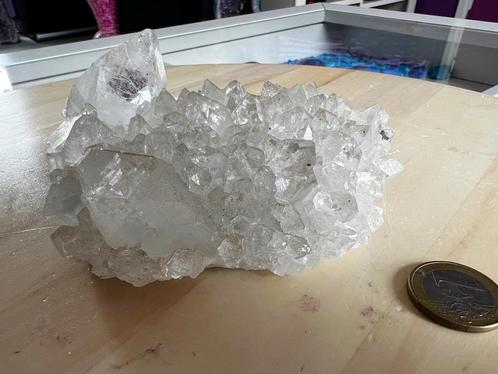 Bergkristal cluster (21), 348 gram, 10 x 7 x 6 cm., Verzamelen, Mineralen en Fossielen, Mineraal, Ophalen of Verzenden
