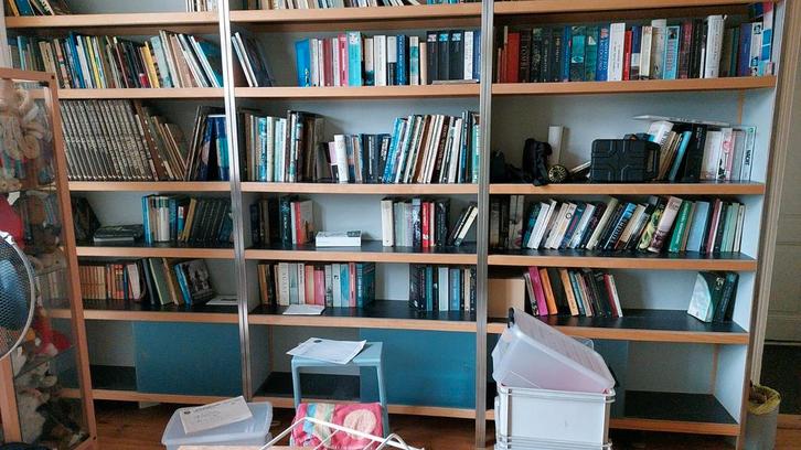 Design Boekenkast/Wandkast - moet snel Weg!, Huis en Inrichting, Kasten | Boekenkasten, Ophalen