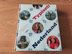 Typisch Nederland, boek over tradities & trends, Ophalen of Verzenden, Zo goed als nieuw