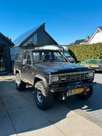 Nissan Patrol 160 series 2.8 hardtop benzine 6-cilinder, Beige, Leder en Stof, Zwart, Patrol