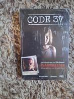 code 37 boek plus seizoen 1  en 2  nieuw, Cd's en Dvd's, Vanaf 9 jaar, Ophalen of Verzenden, Nieuw in verpakking, Drama