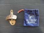 flesopener messing . met anker . wandbevestiging, Verzamelen, Scheepvaart, Ophalen of Verzenden, Zo goed als nieuw, Motorboot of Zeilboot