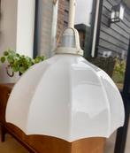 Vintage opaline wit glazen hanglampje, parasol ️paraplu vorm, Brocante vintage, -, -, Ophalen of Verzenden