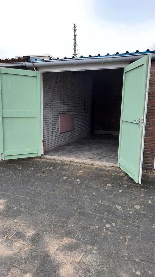 Garagebox te Huur omgeving Amsterdam - Zaandam - Wormerveer, Huizen en Kamers, Garages en Parkeerplaatsen, Noord-Holland