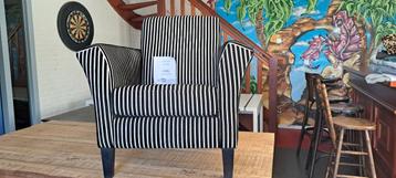 Design fauteuil beschikbaar voor biedingen