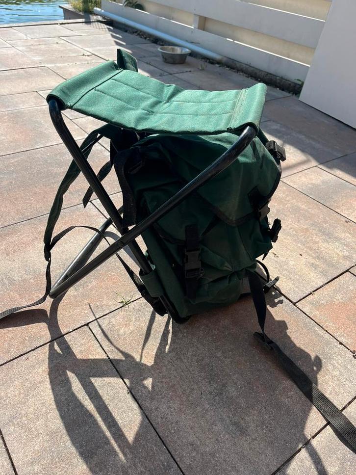 Vis rugzak koffer, Watersport en Boten, Hengelsport | Witvissen, Zo goed als nieuw, Overige typen, Ophalen