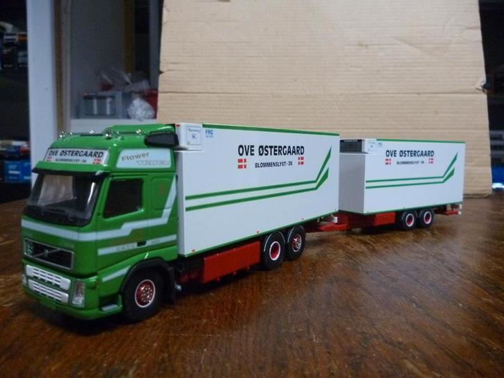 Tekno Volvo FH2 combi Ove Ostergaard, Hobby en Vrije tijd, Modelauto's | 1:50, Zo goed als nieuw, Bus of Vrachtwagen, Tekno, Ophalen of Verzenden