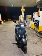 Custom Vespa Sprint 2021 - Weinig KM!, Ophalen, Overige modellen, Zo goed als nieuw, Benzine