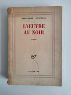 Marguerite Yourcenar - L'Œuvre au noir, Gelezen, Marguerite Yourcenar, Ophalen of Verzenden, Fictie