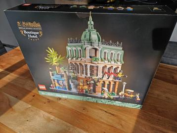 Lego  Botique Hotel (Boetiekhotel)10297

 beschikbaar voor biedingen