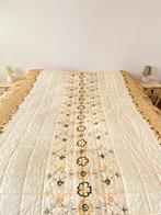 Mooie vintage beddensprei, sierdeken, Huis en Inrichting, Ophalen of Verzenden, Zo goed als nieuw, Tweepersoons, Overige typen