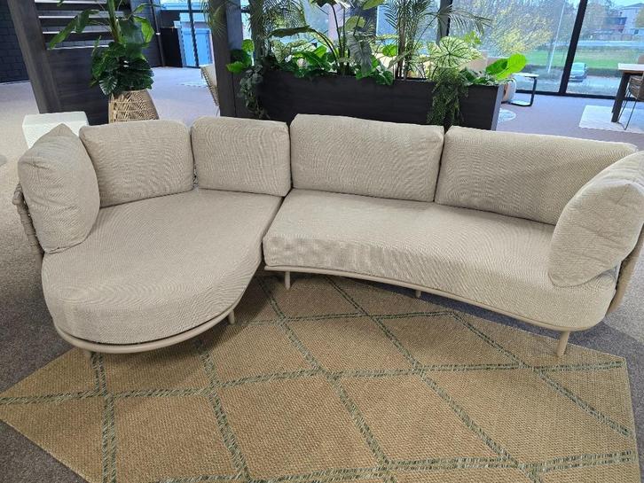 4 Seasons Outdoor Sardinia chaise lounge showmodel, Tuin en Terras, Tuinsets en Loungesets, Zo goed als nieuw, Loungeset, Overige materialen