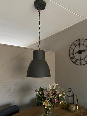 landelijke industriële hanglamp (donker grijs) beschikbaar voor biedingen