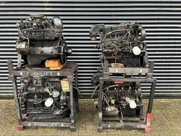 Mercruiser 2.5 3.0 3.7 4 cilinder motoren + onderdelen beschikbaar voor biedingen