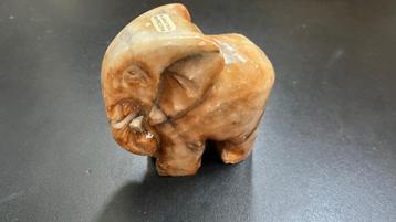 Alabastros anircora olifant beschikbaar voor biedingen