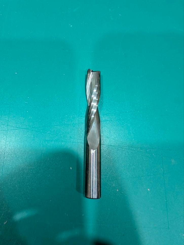 Spiraal frees 12mm, Doe-het-zelf en Verbouw, Gereedschap | Freesmachines, Zo goed als nieuw, Benzine, Tuinfrees, Ophalen of Verzenden