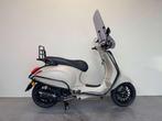 Vespa Sprint Brom 45 km/h, BWJ 2021, Desert Storm, Fietsen en Brommers, Scooters | Vespa, Niet ingevuld, Maximaal 45 km/u, Niet ingevuld