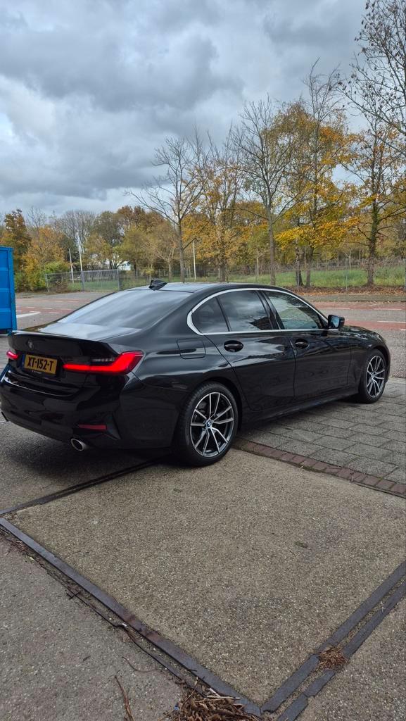 BMW 3-Serie 320i Harman Kardon184pk Xdrive Aut 2019 Zwart, Auto's, BMW, Particulier, 3-Serie, Apple Carplay, Bluetooth, Bochtverlichting