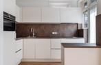 Hoekkeuken voorzien van (4jr oude) luxe apparatuur, Huis en Inrichting, Keuken | Complete keukens, Ophalen, Hoekkeuken, Kunststof
