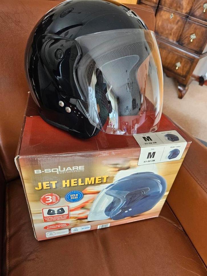 € 25,->> B-square helm maat M, Fietsen en Brommers, Brommerhelmen, Zo goed als nieuw, Ophalen of Verzenden