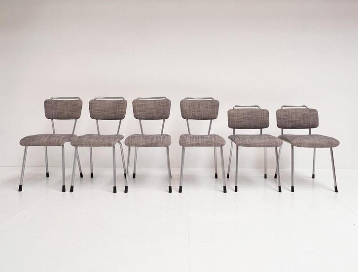 Set van 6 geherstoffeerde Gebroeders De Wit stoelen, 1960's, Huis en Inrichting, Stoelen, Gebruikt, Vijf, Zes of meer stoelen