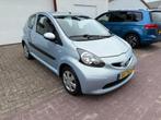 Toyota Aygo 1.0-12V|BLUE EDITION| NIEUW APK |NIEUWE BANDEN|G, Auto's, Toyota, Voorwielaandrijving, Gebruikt, Zwart, Origineel Nederlands