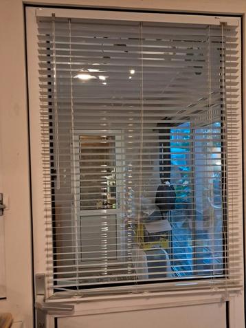 Aluminium Jaloezieën - 130 cm beschikbaar voor biedingen