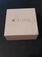 VITAGE RING IN ORIGINELE BOX, MERK STUDIO., Ophalen of Verzenden, Zo goed als nieuw, Kleiner dan 17, Dame
