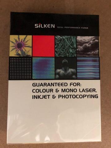Silken 100 grams papier beschikbaar voor biedingen