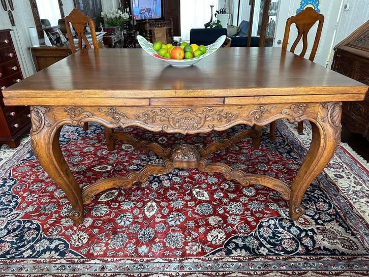 Antieke (jaren 1920) handgesneden eettafel met 6 stoelen, Antiek en Kunst, Antiek | Meubels | Tafels, Ophalen