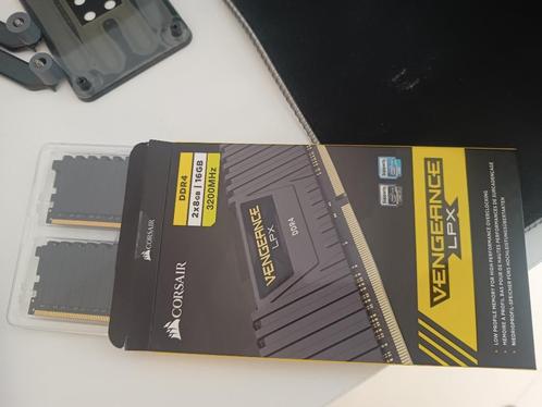 Corsair Vengeance LPX CMK16GX4M2B3200C16 DDR4 2x8GB, Computers en Software, RAM geheugen, Zo goed als nieuw, Desktop, 16 GB, DDR4