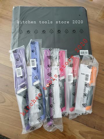 tupperware 7 delige messen set + gratis flexibele snijplank beschikbaar voor biedingen