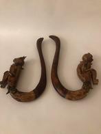Antieke klamboehaken handgesneden  Indonesië., Ophalen of Verzenden