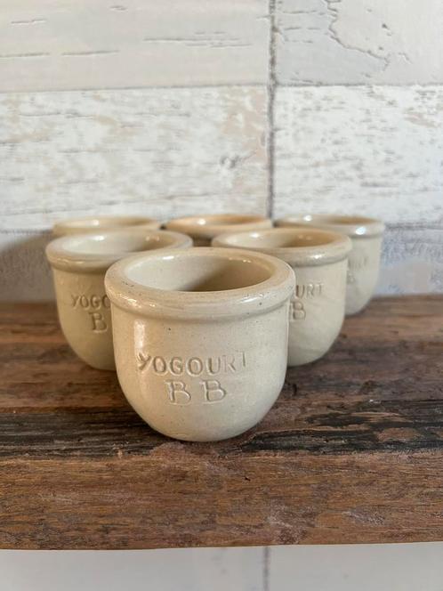 Oude zeldzame Gres potjes  yoghurt 100ml, Antiek en Kunst, Curiosa en Brocante, Ophalen of Verzenden