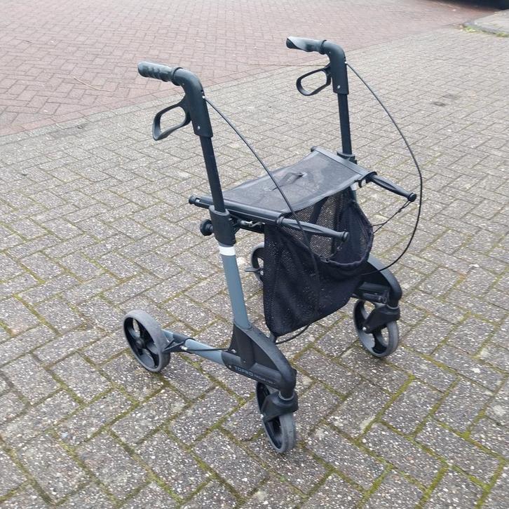 Topro Troja-viva super lichtgewicht opklapbare rollator., Diversen, Rollators, Zo goed als nieuw, Lichtgewicht, Ophalen