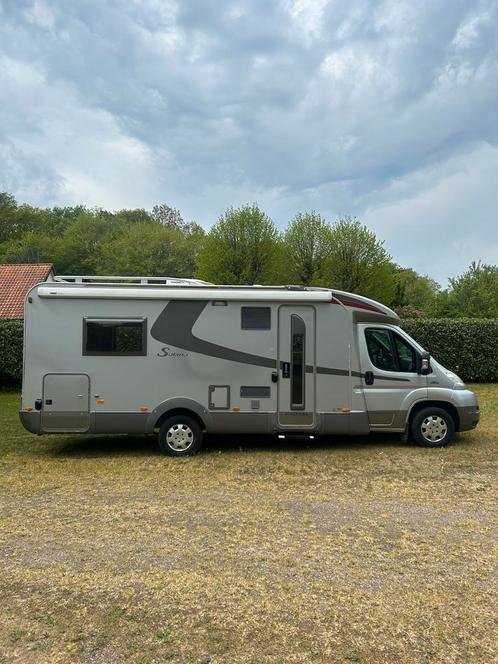 BURNSTER SOLANO T727 QUEENSIZE BED 2,3 Multi jet 125pk D, Caravans en Kamperen, Campers, Particulier, Half-integraal, tot en met 4