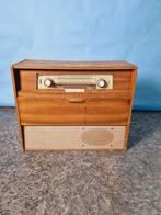 Vintage radio/grammofoon meubel, Antiek en Kunst, Antiek | Tv's en Audio, Ophalen