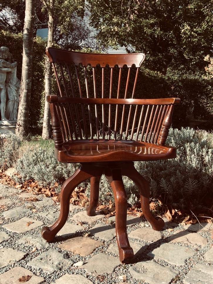 Zeldzame antiek eiken Windsor bureaustoel, Antiek en Kunst, Antiek | Meubels | Stoelen en Banken, Ophalen
