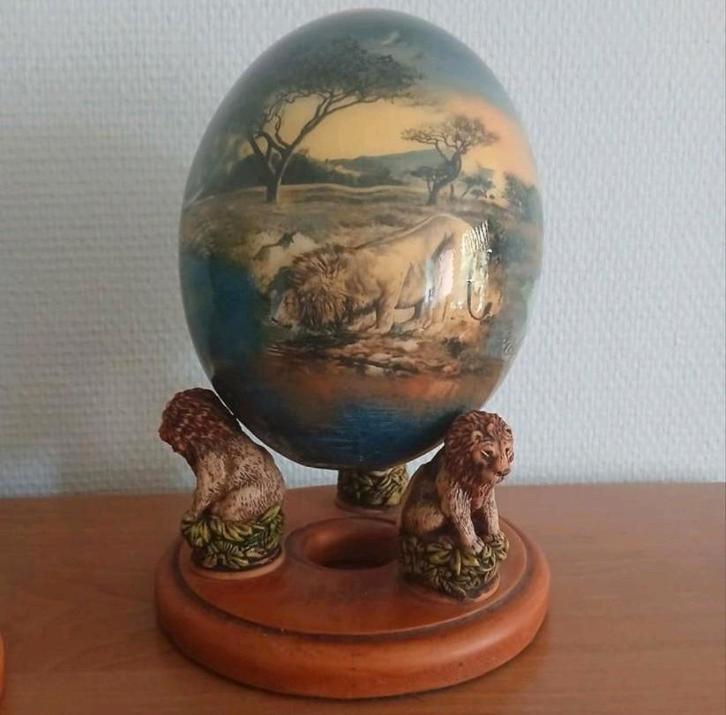 Struisvogel  , struis vogel ei big five afrika  , afrikaanse, Antiek en Kunst, Kunst | Niet-Westerse kunst, Ophalen of Verzenden