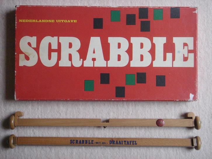 LEUK: Originele houten Scrabble + Houten Draaitafel !!!, Hobby en Vrije tijd, Gezelschapsspellen | Bordspellen, Gebruikt, Een of twee spelers