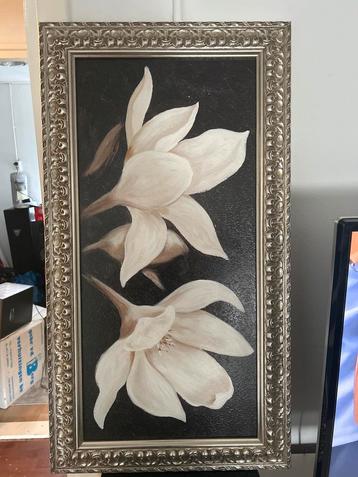 Klassiek Schilderij met Witte Bloemen beschikbaar voor biedingen