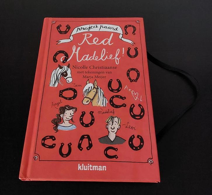 Nicolle Christiaanse - Project Paard: red Madelief! 🐴, Boeken, Kinderboeken | Jeugd | 10 tot 12 jaar, Zo goed als nieuw, Fictie