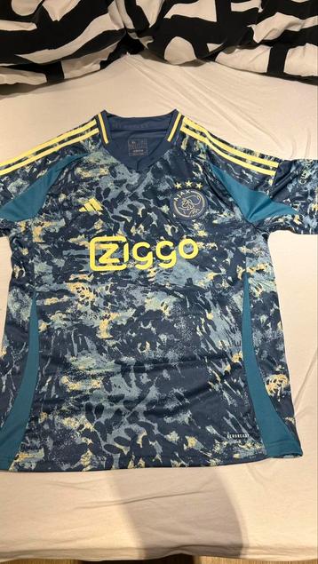 24/25 Ajax uit shirt L/ XL beschikbaar voor biedingen