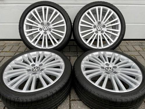 18 Inch Originele Volkswagen R32 GTI Velgen 225/40/18 5x112, Auto-onderdelen, Banden en Velgen, Banden en Velgen, Zomerbanden