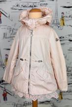 Moncler lichtroze parka tussenjas zomerjas maat 6 (465 euro), Kinderen en Baby's, Kinderkleding | Maat 116, Moncler EU, Zo goed als nieuw