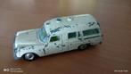 Matchbox ambulance (1), Hobby en Vrije tijd, Modelauto's | 1:43, Ophalen of Verzenden, Gebruikt, Auto, Matchbox