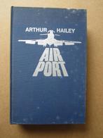 Airport - Arthur Hailey vintage boek, Ophalen of Verzenden, Gelezen
